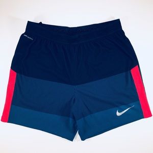 Men’s Nike CR7 Aeroswift Strike 6” Soccer Shorts